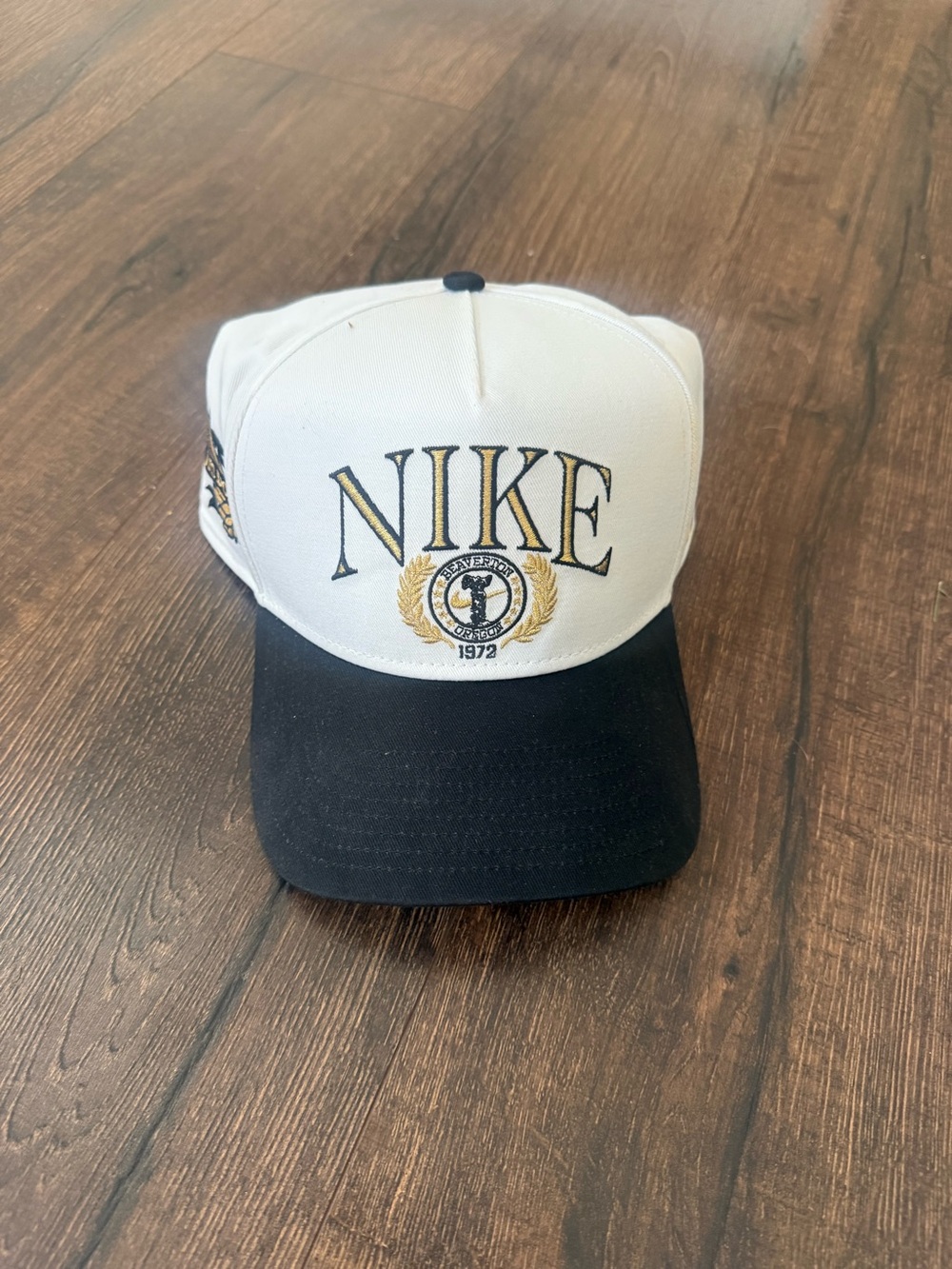 Nike gfx rise cap
